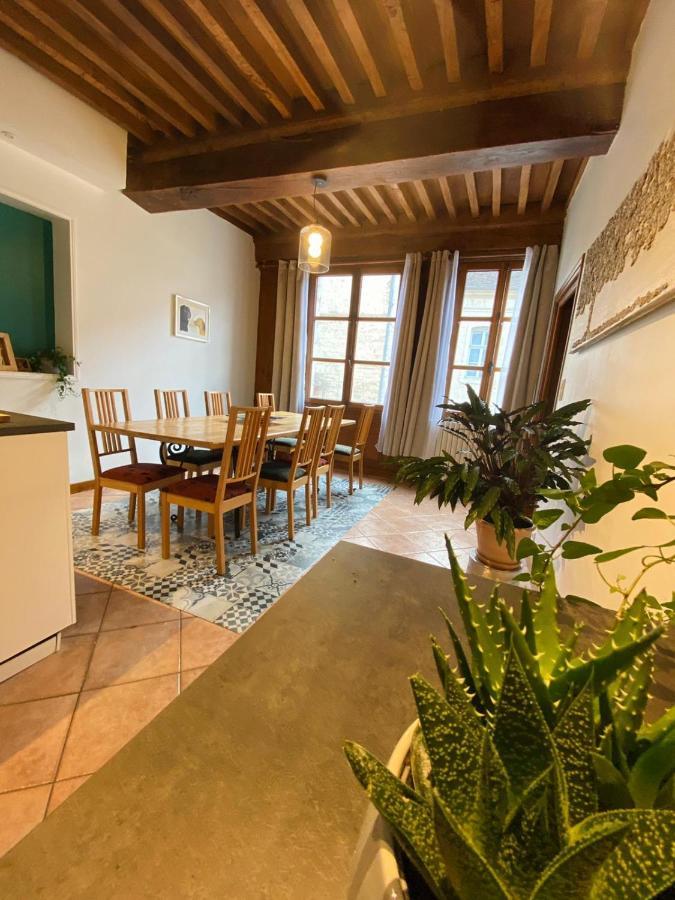 Vaste Appartement Centre Historique De Dole Eksteriør billede